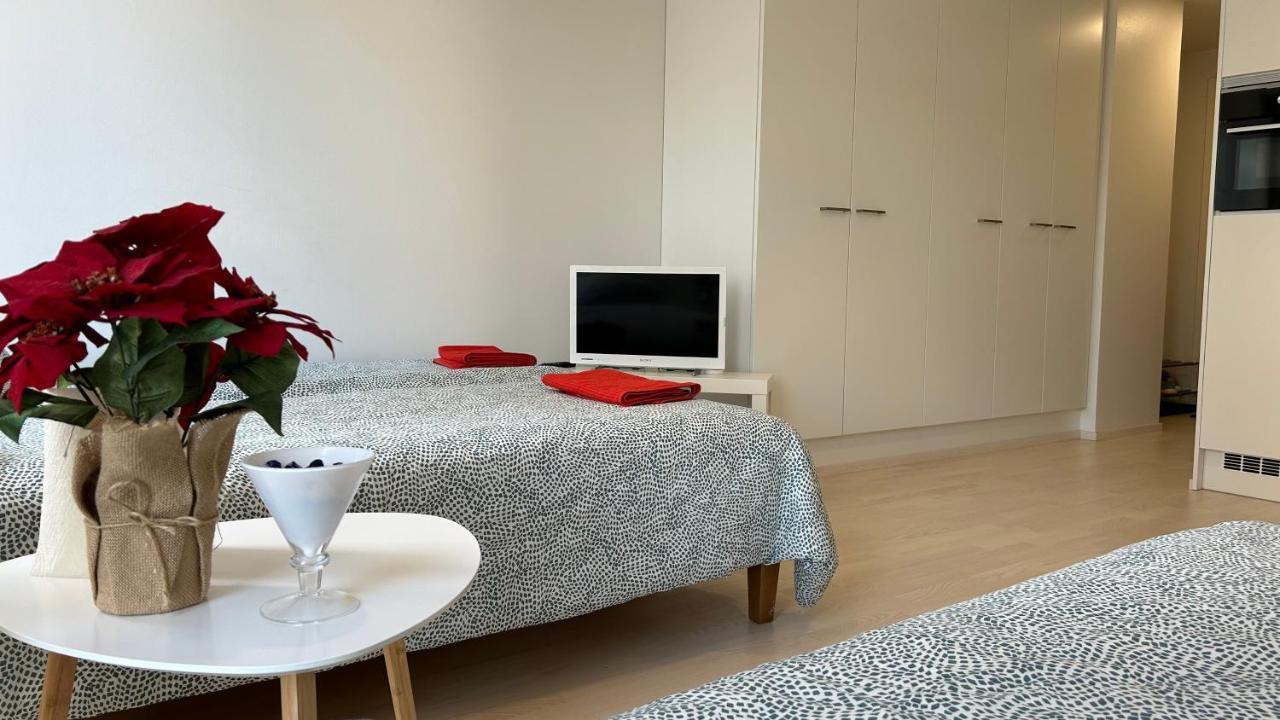 Entire Apartment Near Helsinki Airport In Kivistoe Вантаа Екстер'єр фото